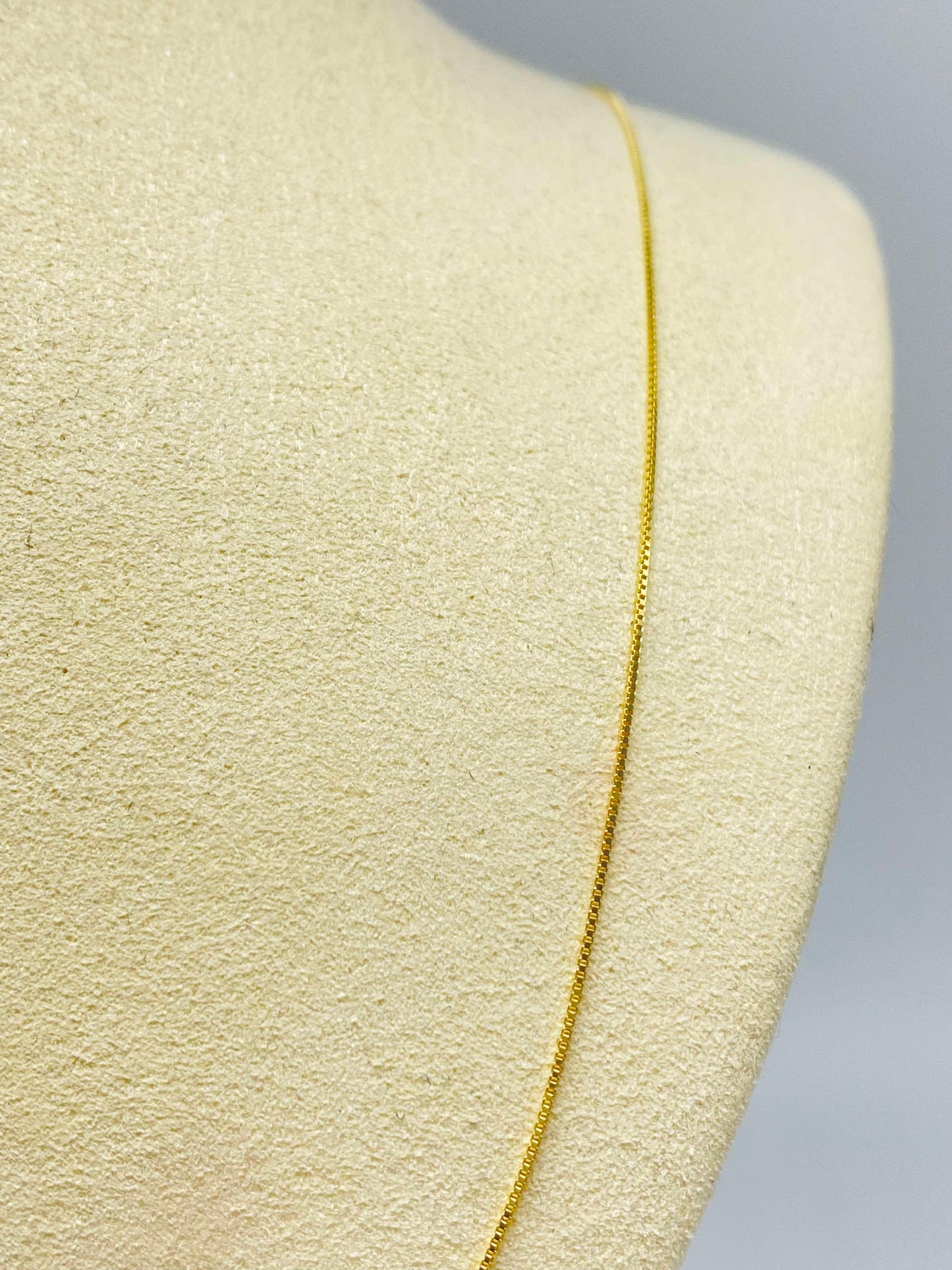 Gold Cable Necklace Style - Collar De Oro Estilo Cable