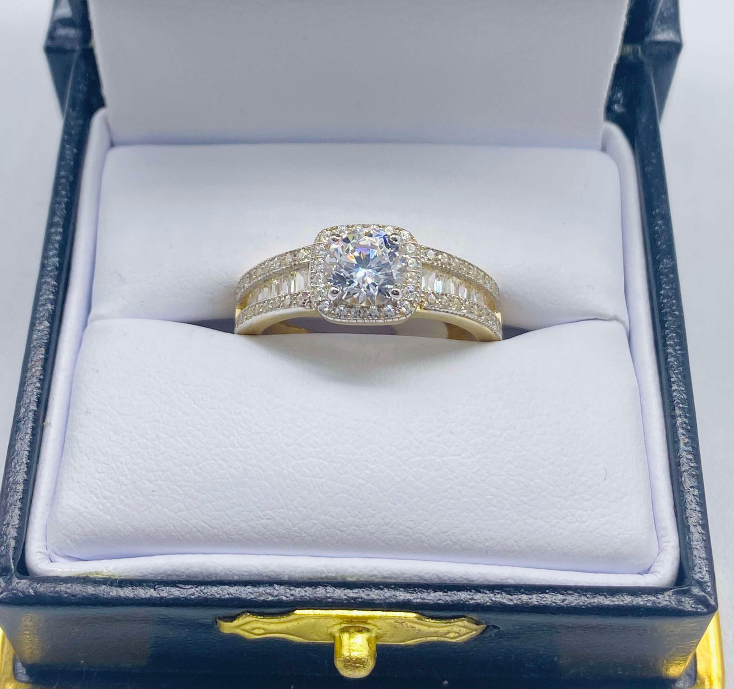 Gold Pearl Cz Zirconia Diamond Ring - Anillo De Perla Cz Zirconia Diamond Ring