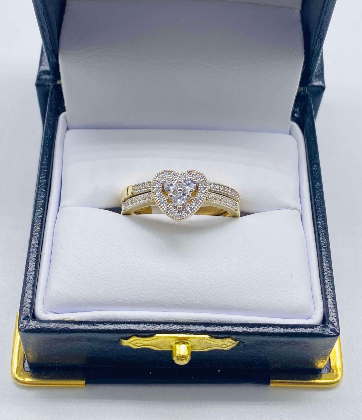 Gold Heart Engagement Ring - Anillo De Oro De Corazon Compromiso