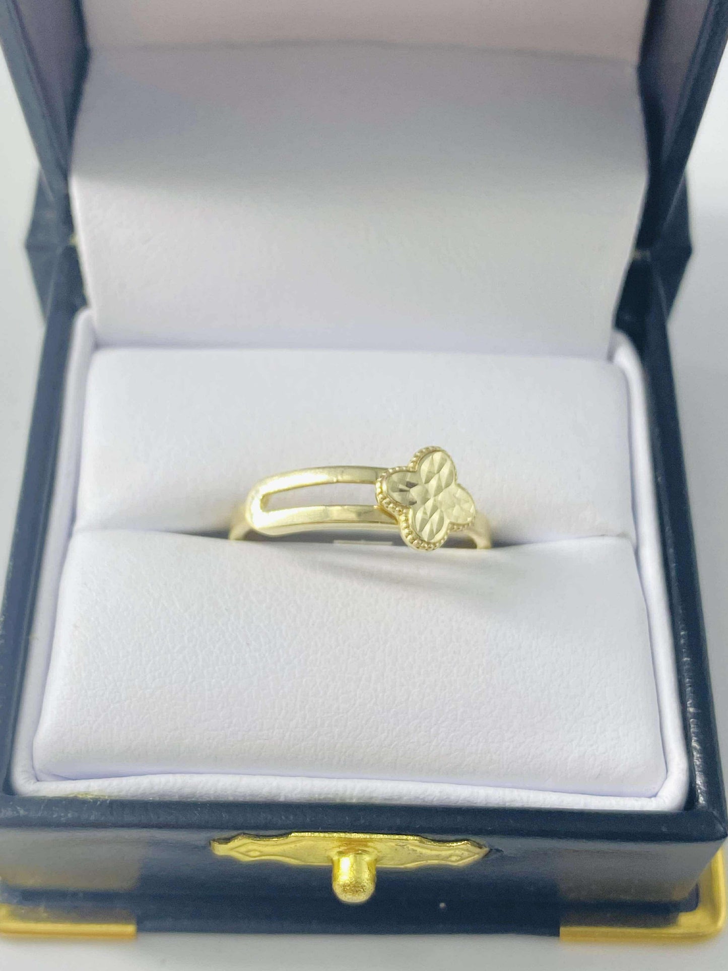 Gold Clover Ring - Anillo De Oro De Trebol