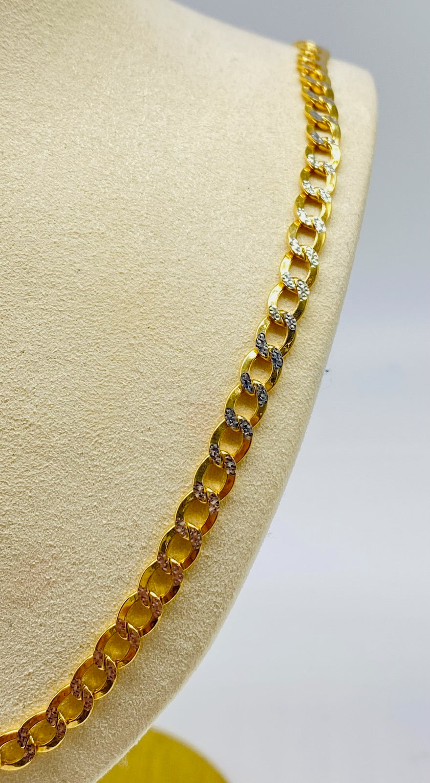 Gold Cuban Paved Style Necklace - Collar De Oro Cubana Adiamantada