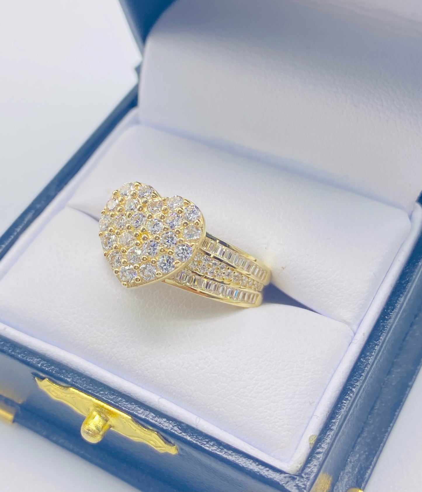 Gold Zirconia White Diamonds Ring Cz Zirconia - Anillo De Oro De Diamantes Blancos Cz Zirconia