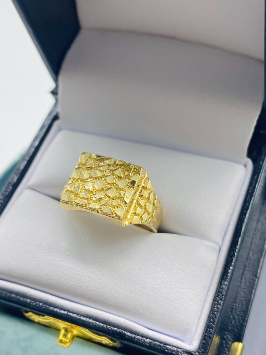 Gold Square Nugget Ring - Anillo De Oro Cuadrado Estilo Nugget